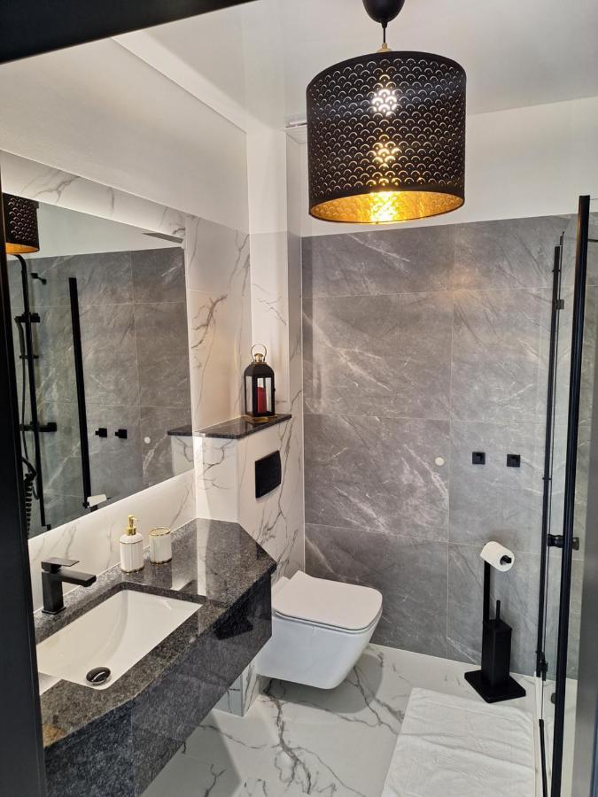 Apartport Nowoczesne Apartamenty Gdynia Buitenkant foto